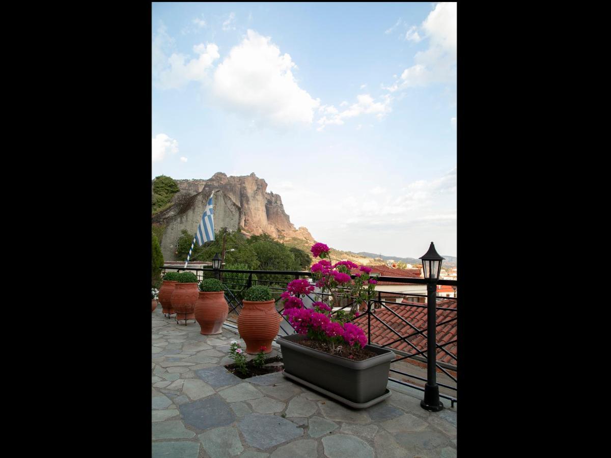 Under The Rocks Meteora Panoramic View Villa Kalambaka Exterior photo